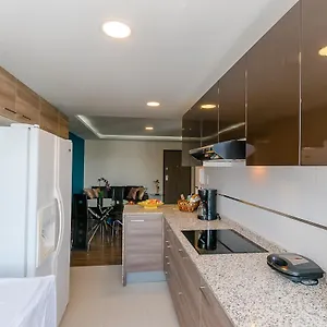  Apartment De Lujo, Piso Alto, Junto Parque Carolina, Generador Electrico Ecuador